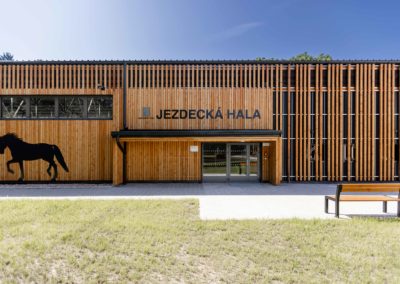 Střední škola chovu koní a jezdectví Kladruby nad Labem – výstavba jízdárny