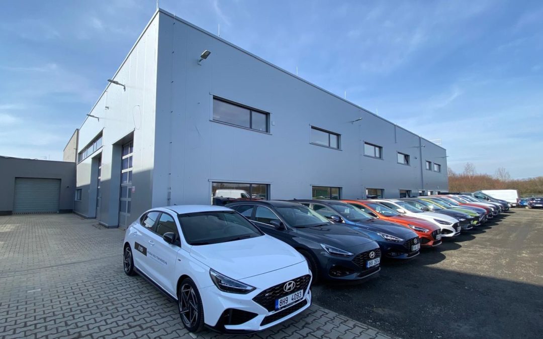 Objekt karosárny France Car, Slezské Předměstí, Hradec Králové