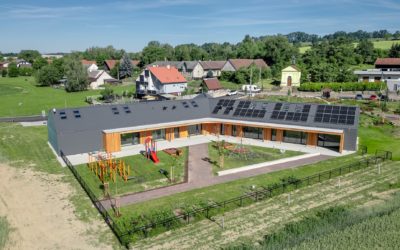 Kolegové ze STATING navštívili dokončenou školu v&nbsp;Synkově-Slemeně