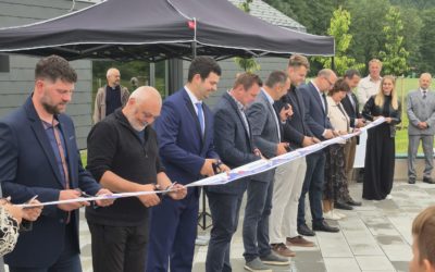 Nová škola v&nbsp;Synkově-Slemeně byla slavnostně otevřena